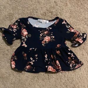 Baileys blossoms quarter sleeve top